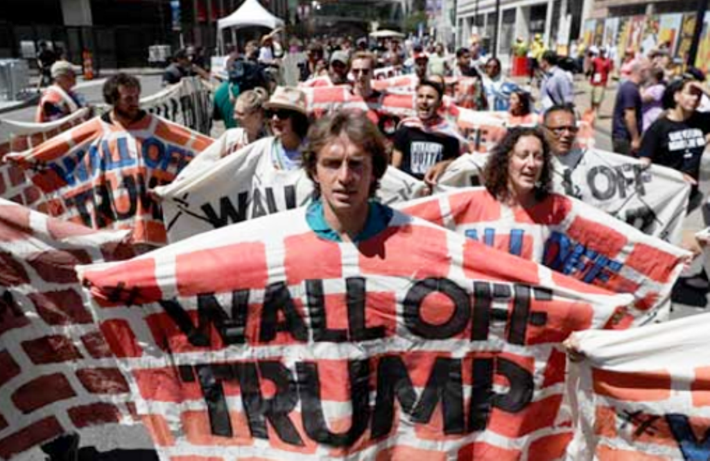 Un 'muro' para encerrar el odio de Donald Trump Un 'muro' para encerrar el odio de Donald Trump