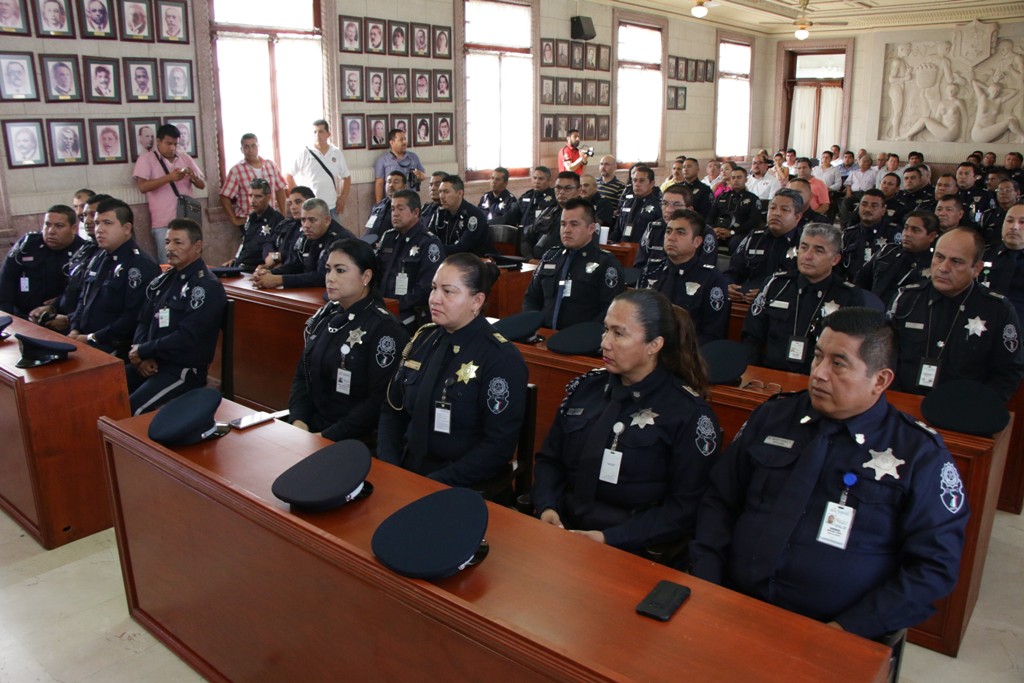 Imparten plática sobre Derechos Humanos a funcionarios del gobierno de Tampico