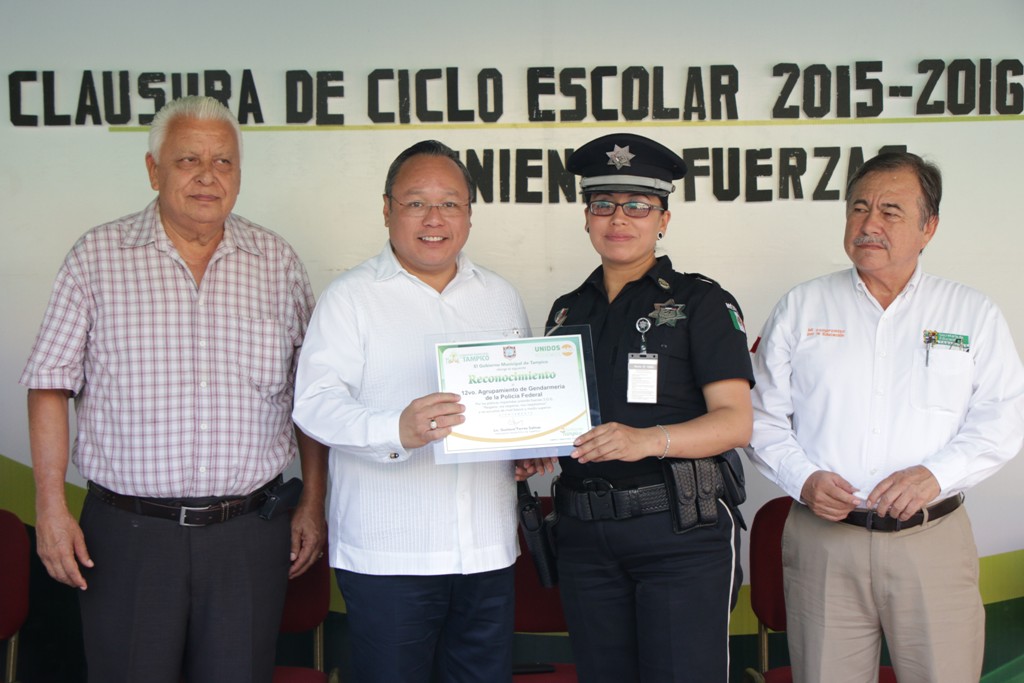 Realiza Gobierno de Tampico ceremonia de clausura del ciclo escolar 2015-2016