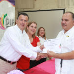 Encabezan Pablo y Verónica graduación del CEDIF