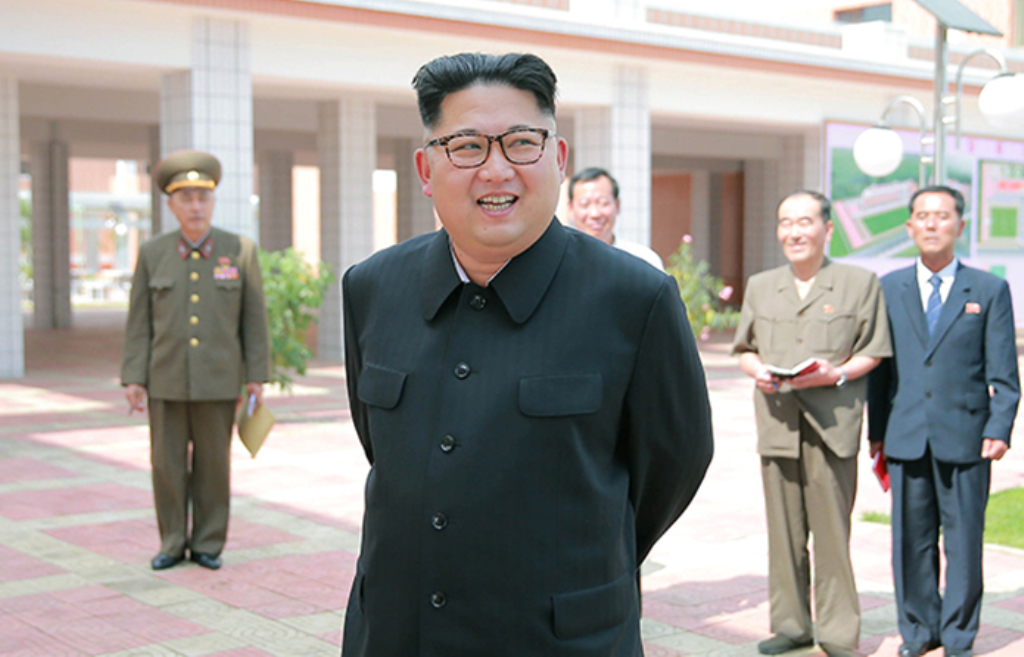 EU impone por primera vez sanciones directas al líder norcoreano