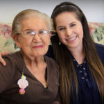 Transforma Lizzy Salazar la calidad de vida de mas abuelitos y familias