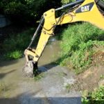 En Mante continúan trabajos de desazolve de drenes