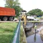 Refuerza el Gobierno de Tampico limpieza de canales para evitar encharcamientos