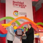 Acompaña alcalde Gustavo Torres al gobernador Egidio Torre Cantú en el symposium Realidad Energética 2016