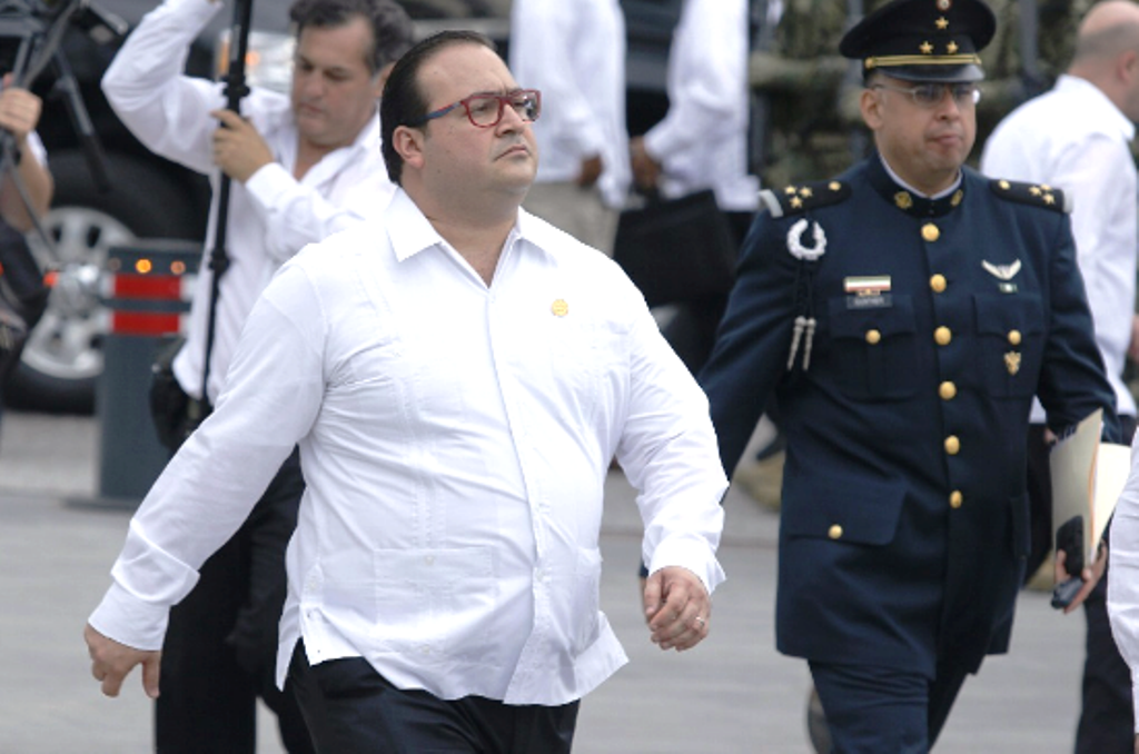 SAT va contra 5 gobernadores; Javier Duarte se ampara