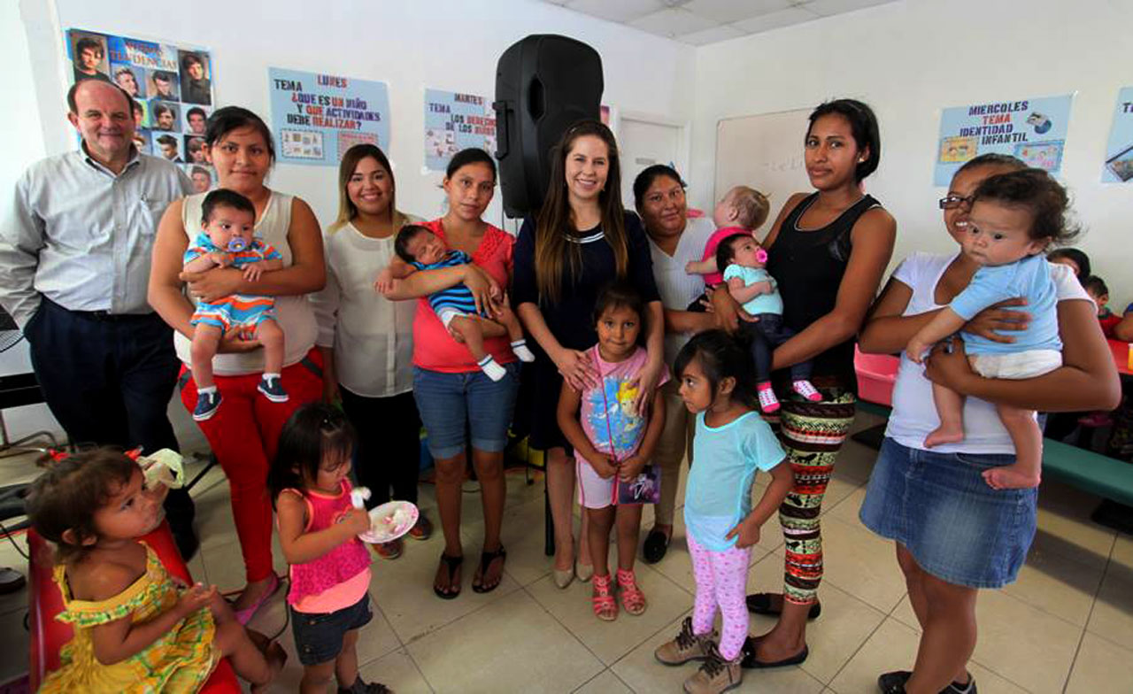 Fortalece Lizzy Salazar a las familias de Matamoros con mejores servicios