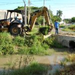 En Mante continúan trabajos de desazolve de drenes