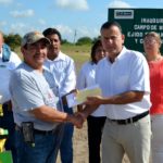 Entrega PGL remodelación del campo del ejido Zapata