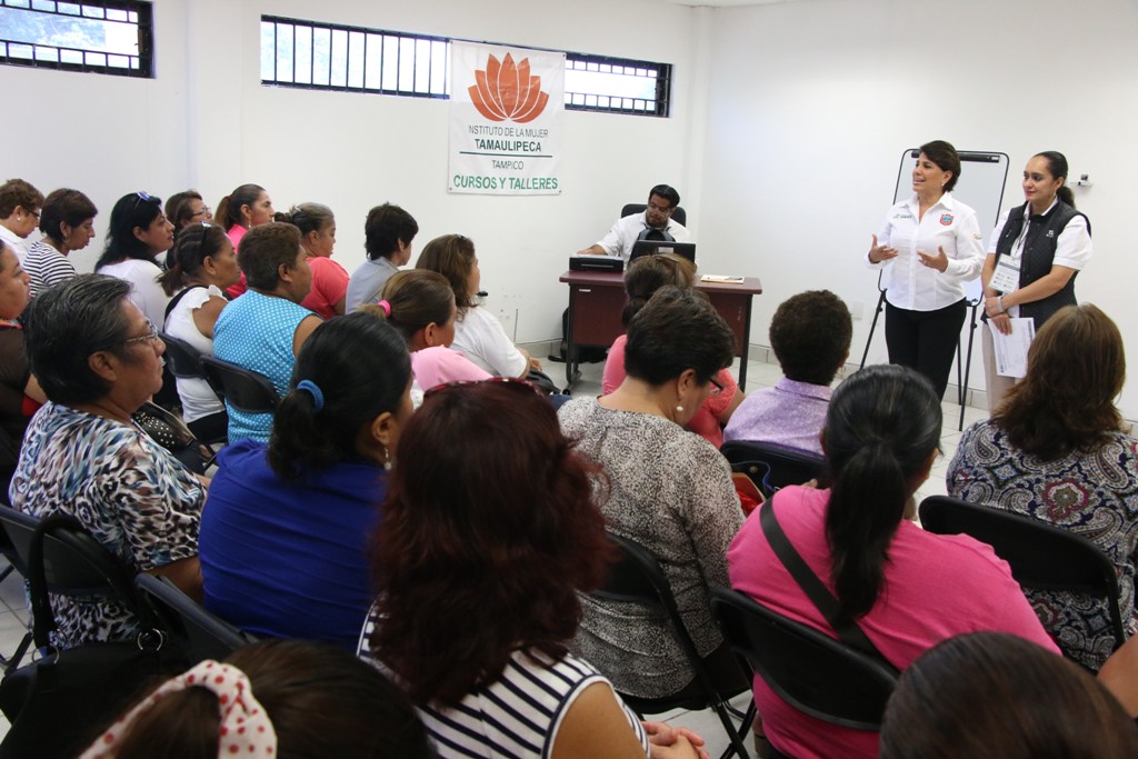 Capacita Gobierno de Tampico y SAT a mujeres emprendedoras