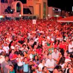 Celebran miles de mantenses tradicional grito de Independencia