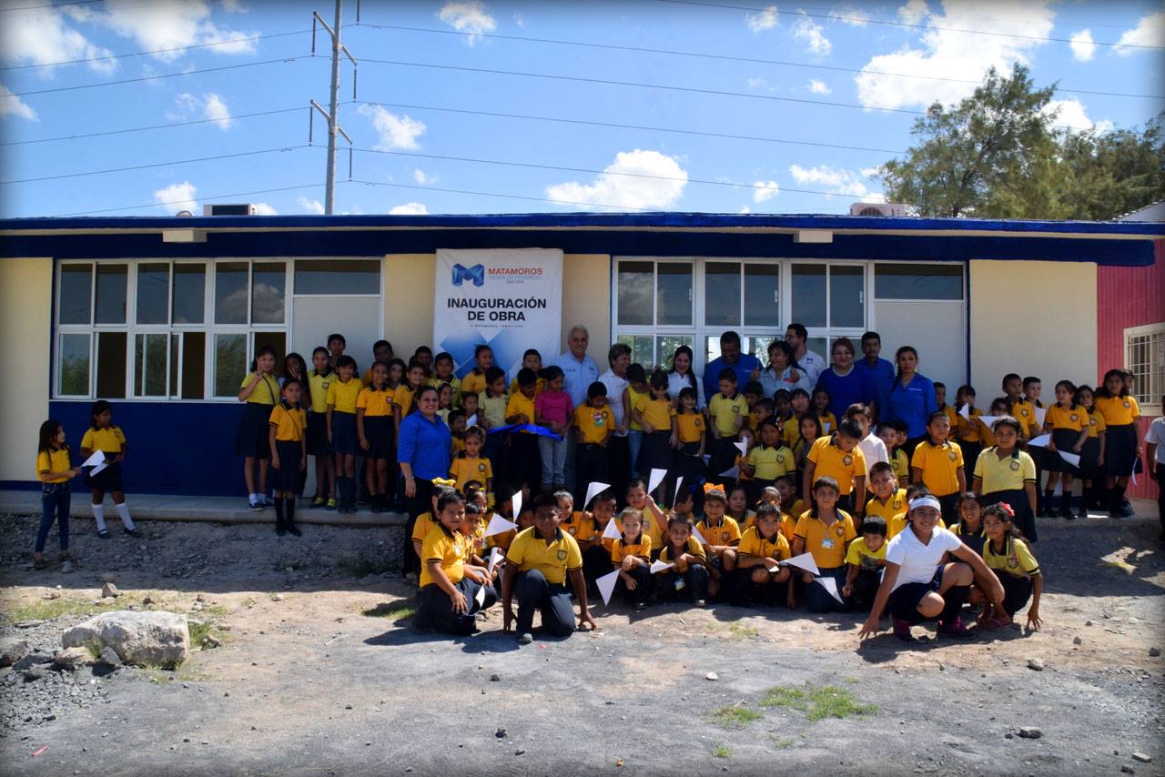 Transforma Lety Salazar más escuelas con obras de infraestructura educativa
