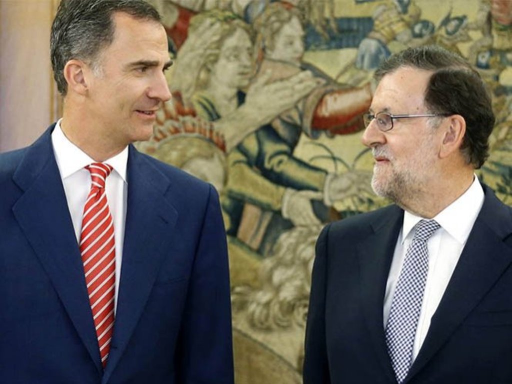 Rey de España termina el martes sus consultas para nuevo Gobierno