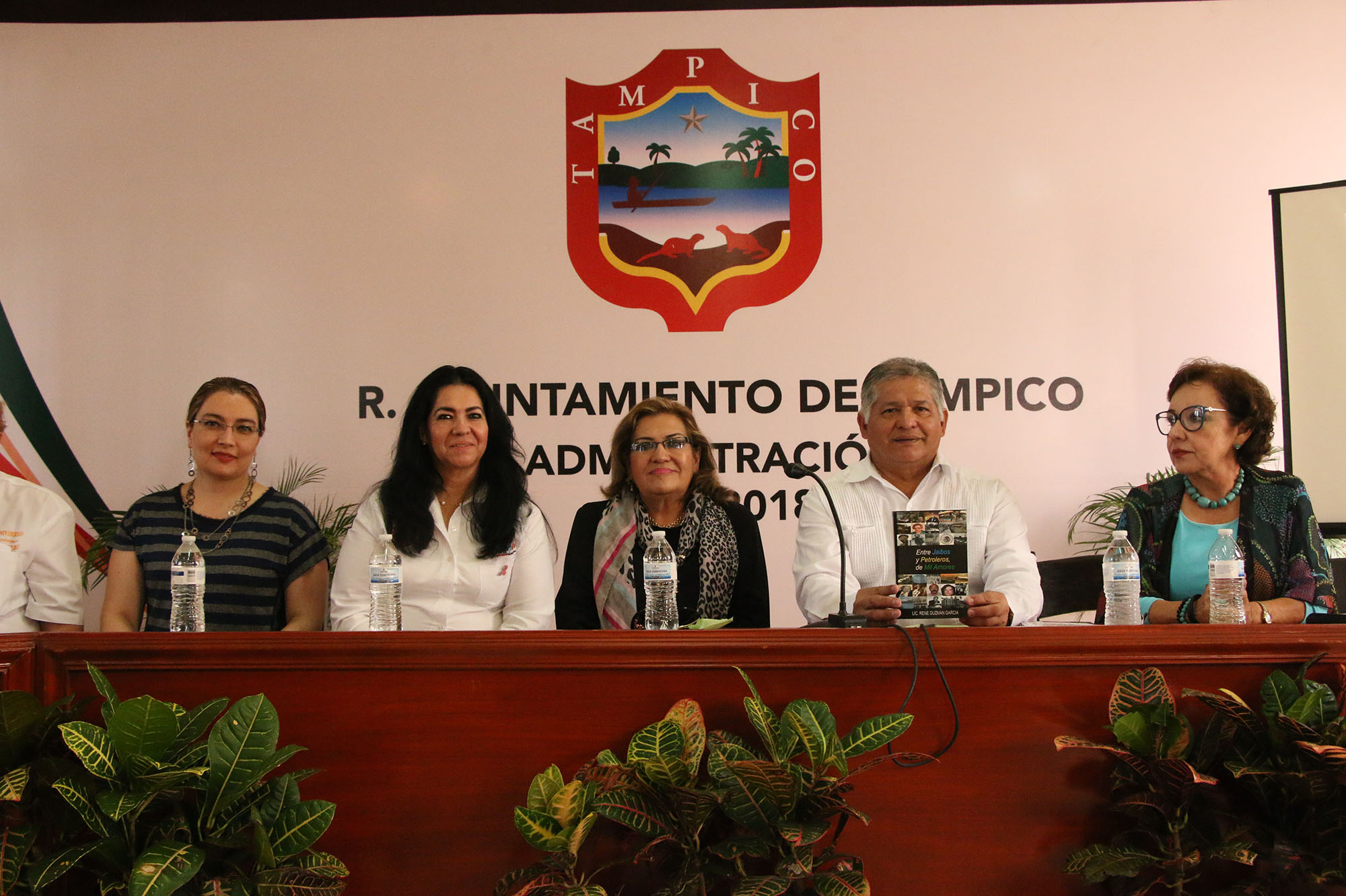 Impulsa Gobierno de Tampico talento de escritores locales