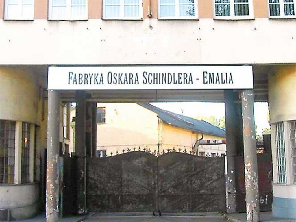 Rescatan la fábrica de Schindler en República Checa Rescatan la fábrica de Schindler en República Checa