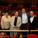 Alcaldesa rinde homenaje a Édgar Vivar en Festival de Cine