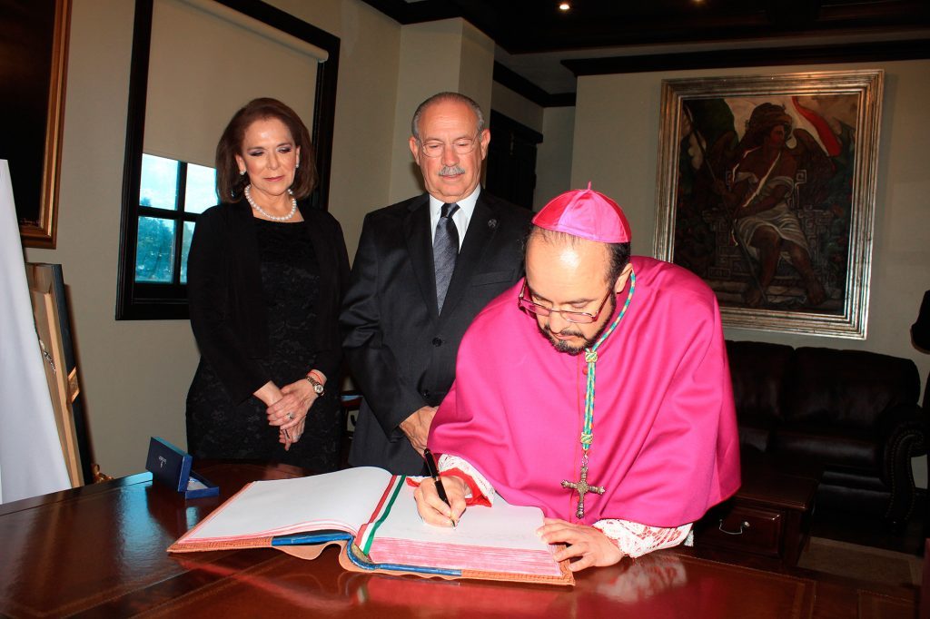 Da bienvenida Jesús de la Garza al nuevo obispo de la Diócesis de Matamoros