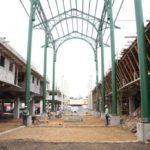 Constata alcaldesa porteña trabajos de construcción de nuevos mercados municipales