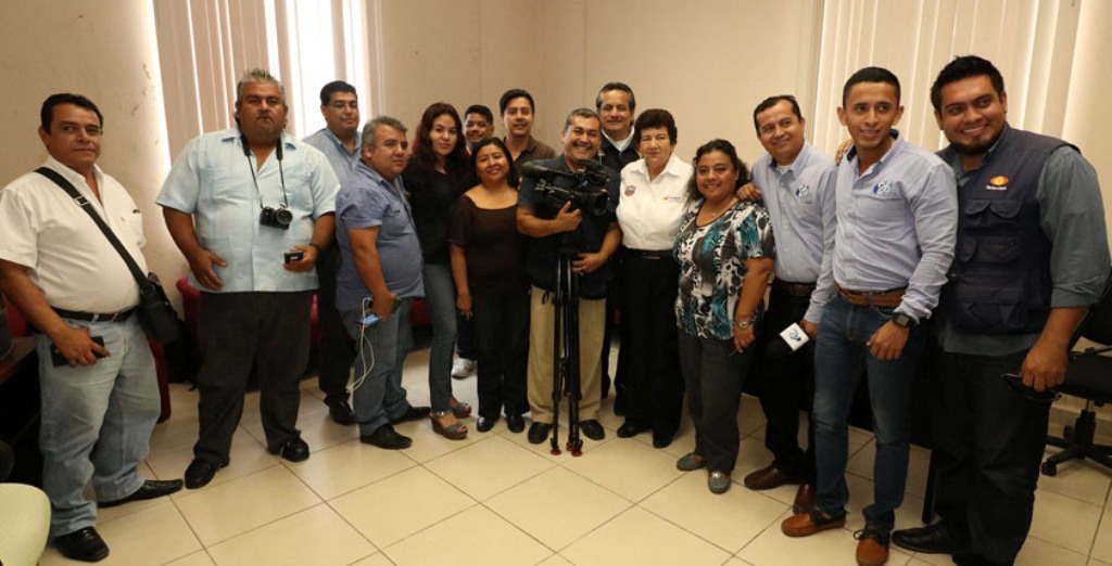 Reconoce Magdalena Peraza labor de los medios de comunicación por el Día del Periodista Reconoce Magdalena Peraza labor de los medios de comunicación por el Día del Periodista