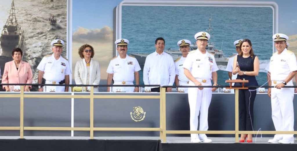 Participa Magdalena Peraza en la botadura de la Patrulla Costera ARM Bonampak PC-339