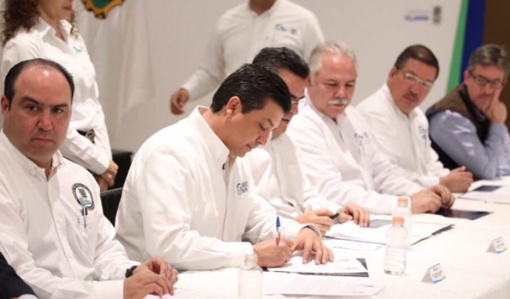Firman poderes de Tamaulipas y alcaldías acuerdo de austeridad
