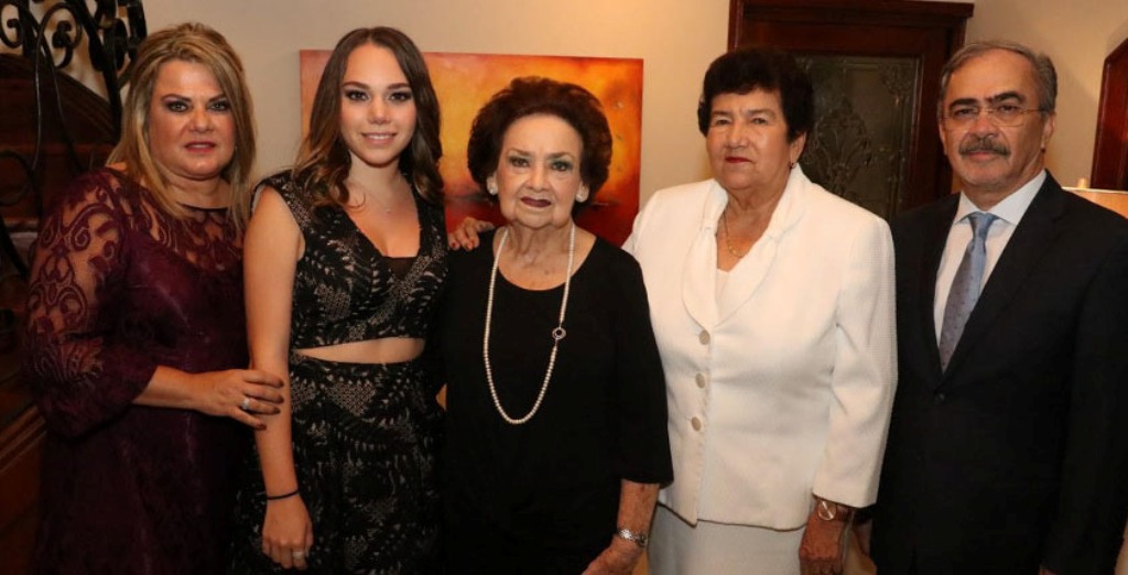 Ana Luisa Sierra Sosa fungirá como la Reina de las Fiestas de Abril Tampico 2017 Ana Luisa Sierra Sosa fungirá como la Reina de las Fiestas de Abril Tampico 2017