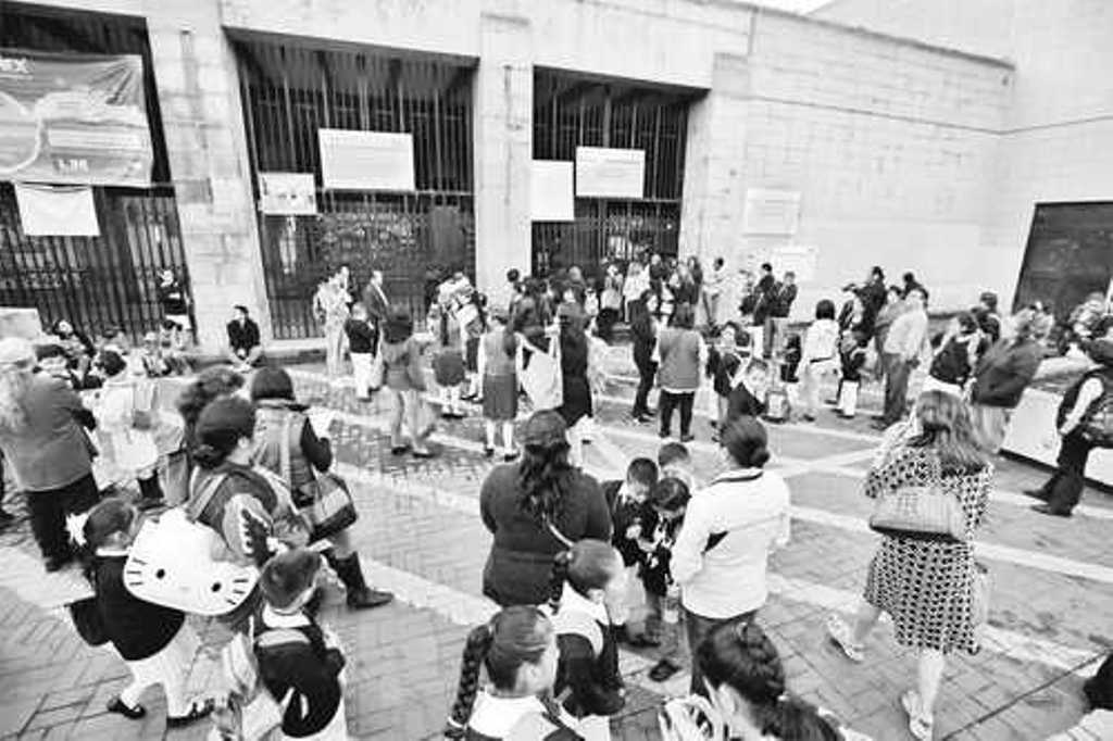 INEE: sólo la mitad de nuevos docentes tuvo acceso a tutorías INEE: sólo la mitad de nuevos docentes tuvo acceso a tutorías