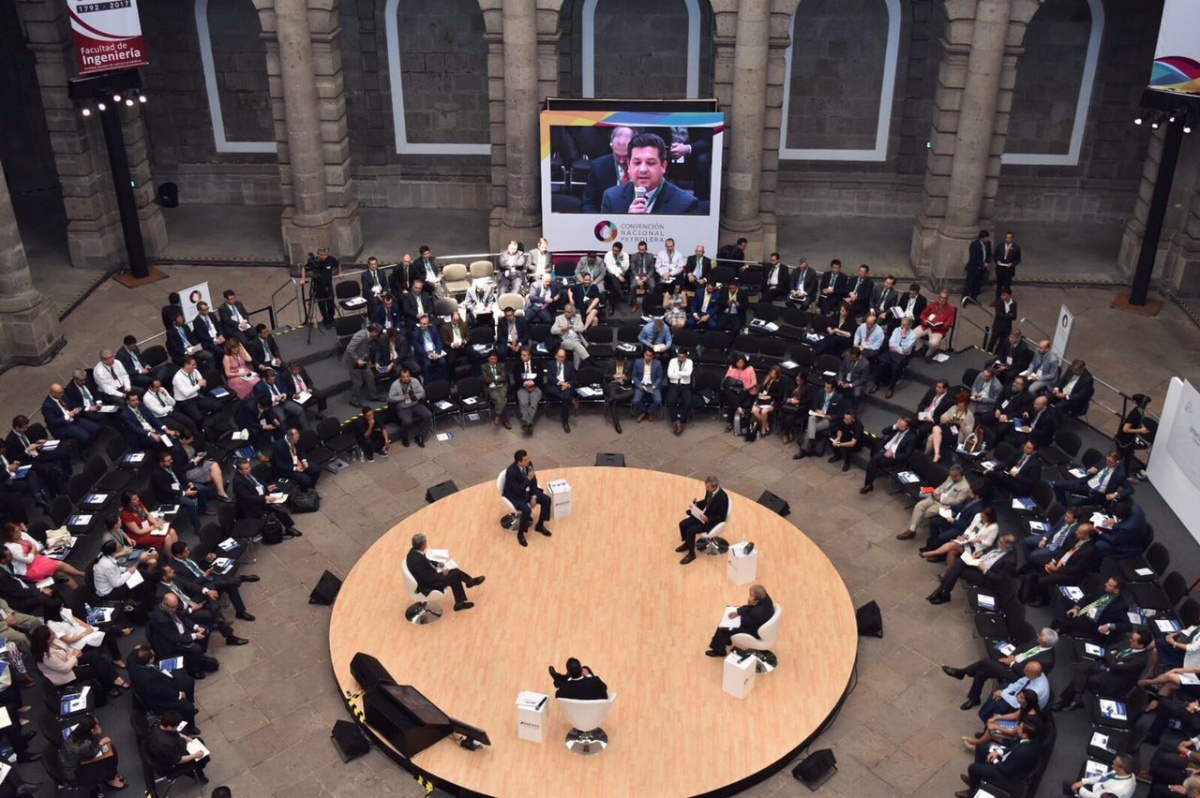 Asiste gobernador de Tamaulipas a convención nacional petrolera 2017