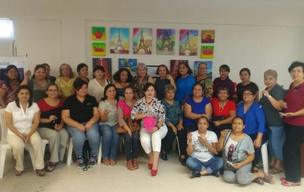 Generan cursos mejor economía y empoderamiento de la mujer Generan cursos mejor economía y empoderamiento de la mujer