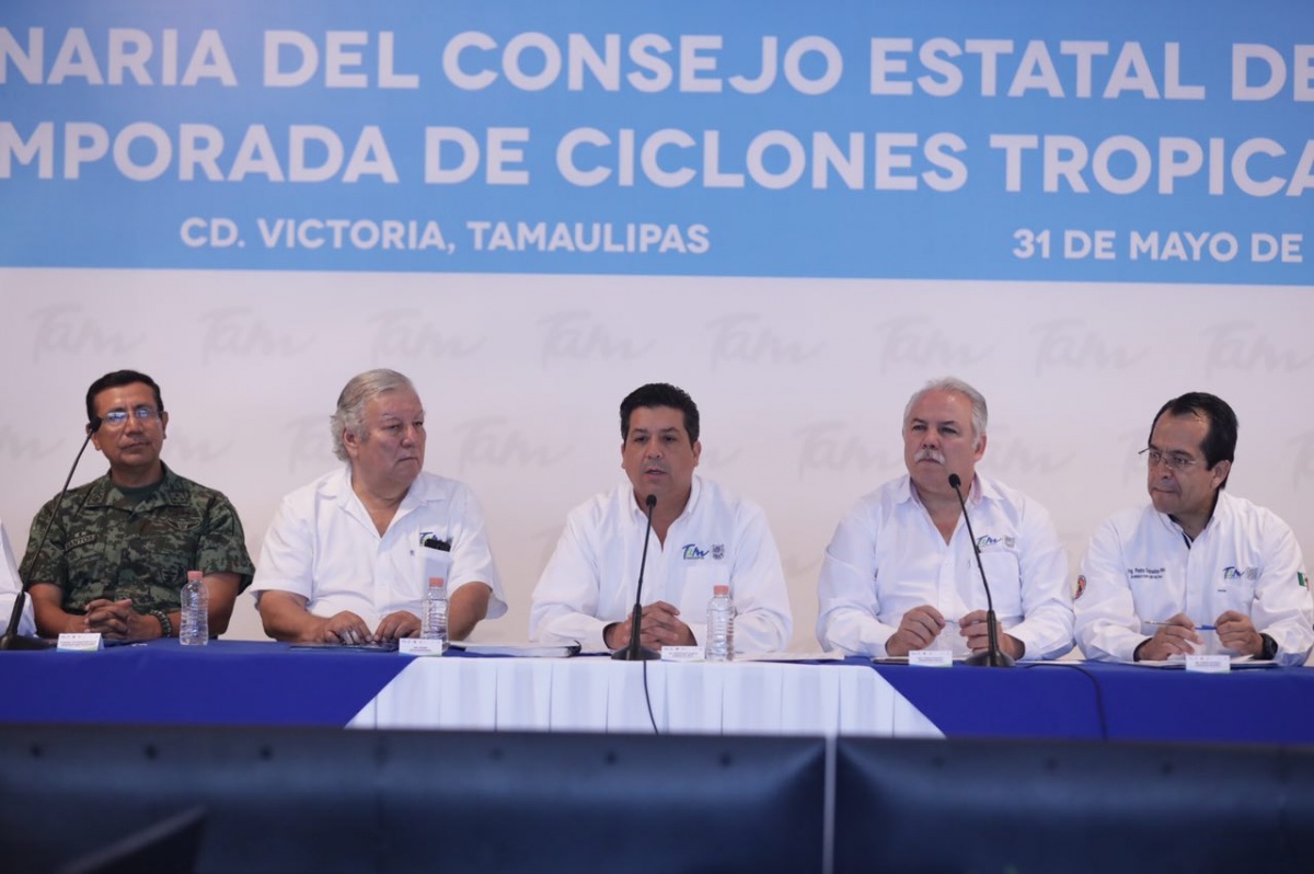 Instalan consejo estatal de protección civil ante inicio de temporada de huracanes