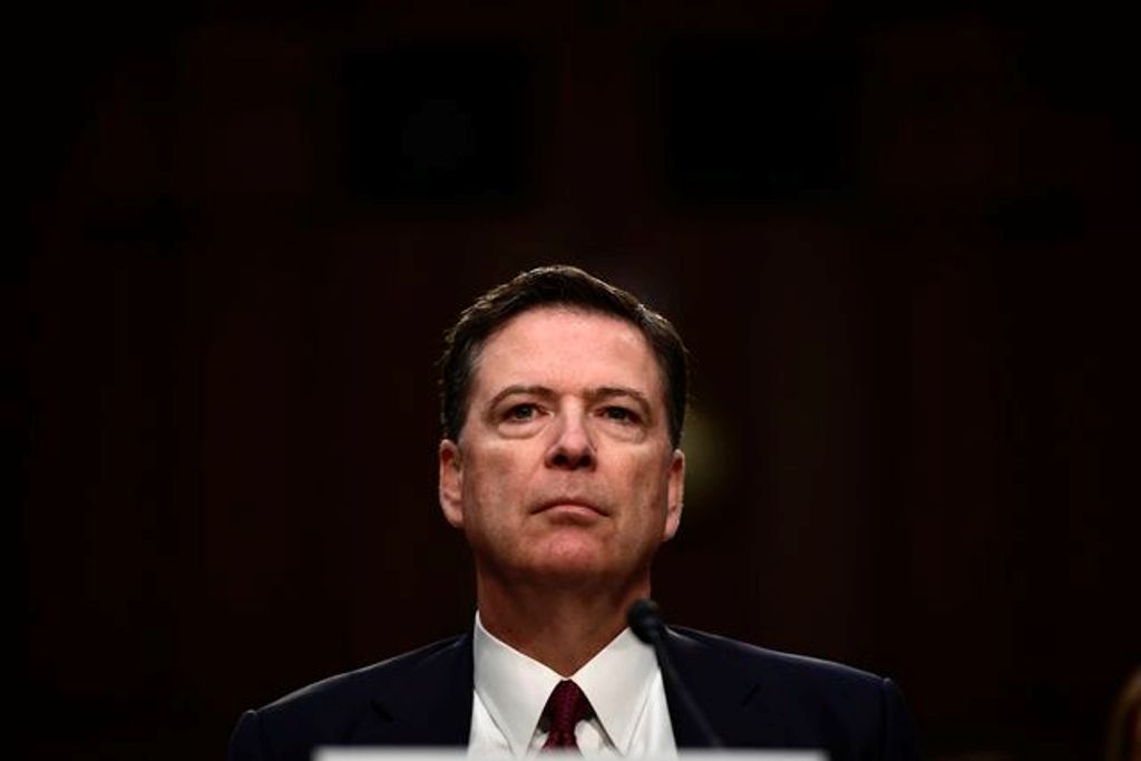 "Perturbadores" pedidos de Trump en caso Rusia: Comey "Perturbadores" pedidos de Trump en caso Rusia: Comey