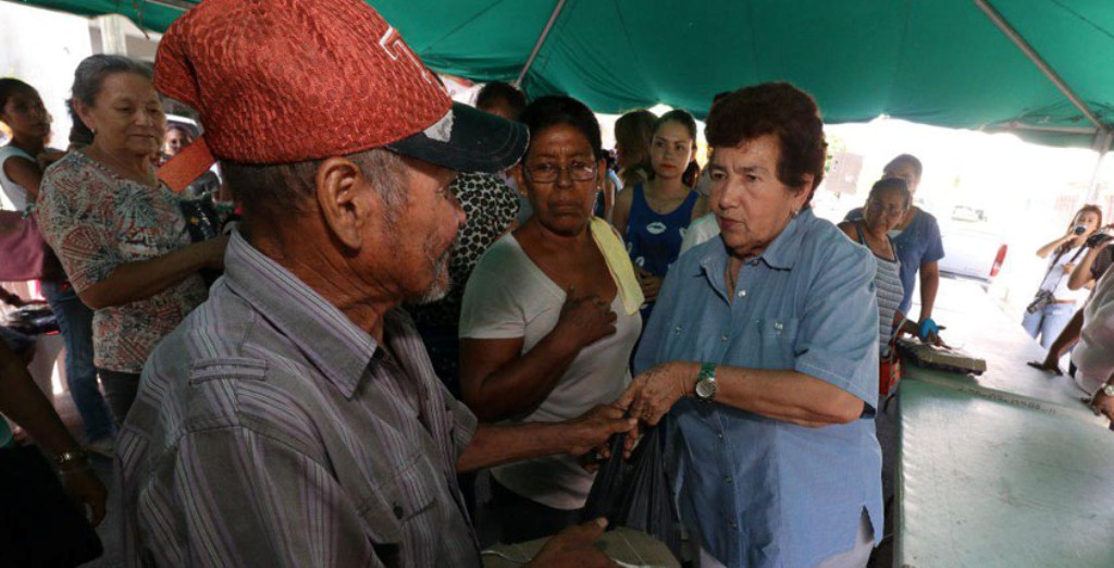 Acerca Ayuntamiento de Tampico beneficiados sociales en la colonia Mirador Acerca Ayuntamiento de Tampico beneficiados sociales en la colonia Mirador