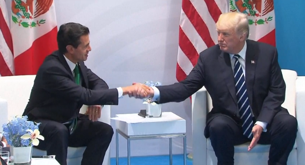 Trump reitera que México debe pagar por el muro fronterizo