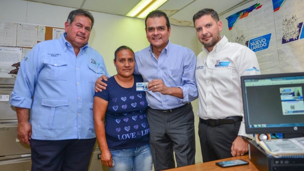 Activa gobierno municipal la expedición de credencial digital para comerciantes