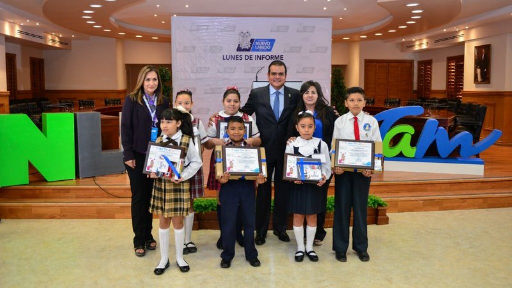 Premian a ganadores del concurso infantil para el turismo sustentable