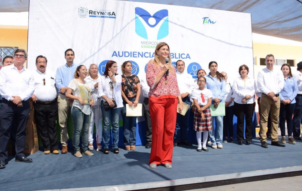 Atendió audiencia pública a 500 ciudadanos en los Almendros