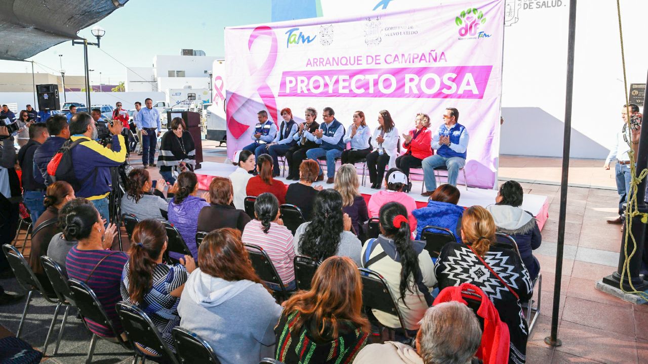 Realizan mastografía gratuita a mujeres de escasos recursos