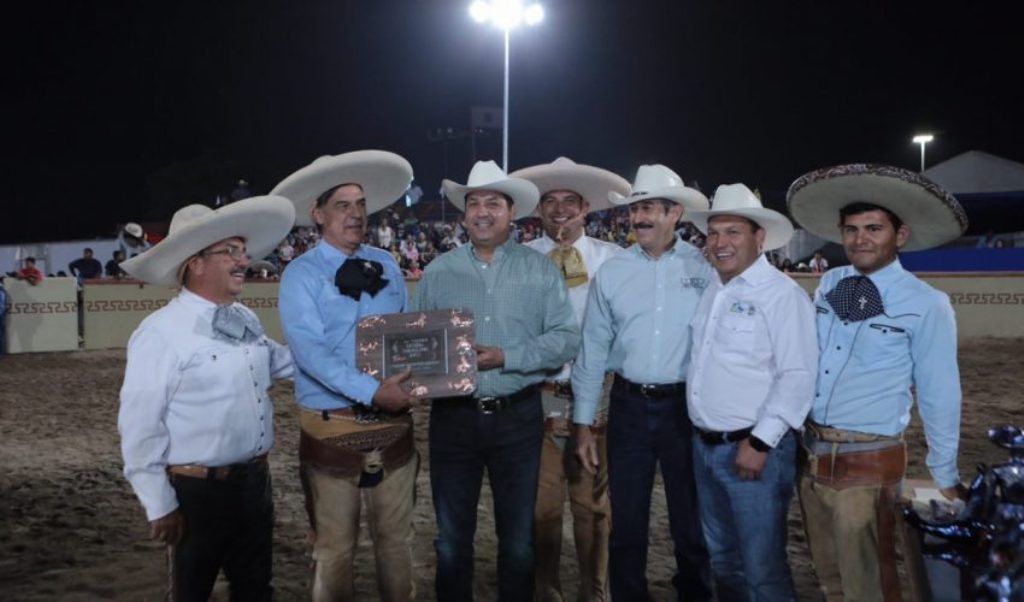 Gobernador premia a campeones del primer Torneo Charro TAM 2017
