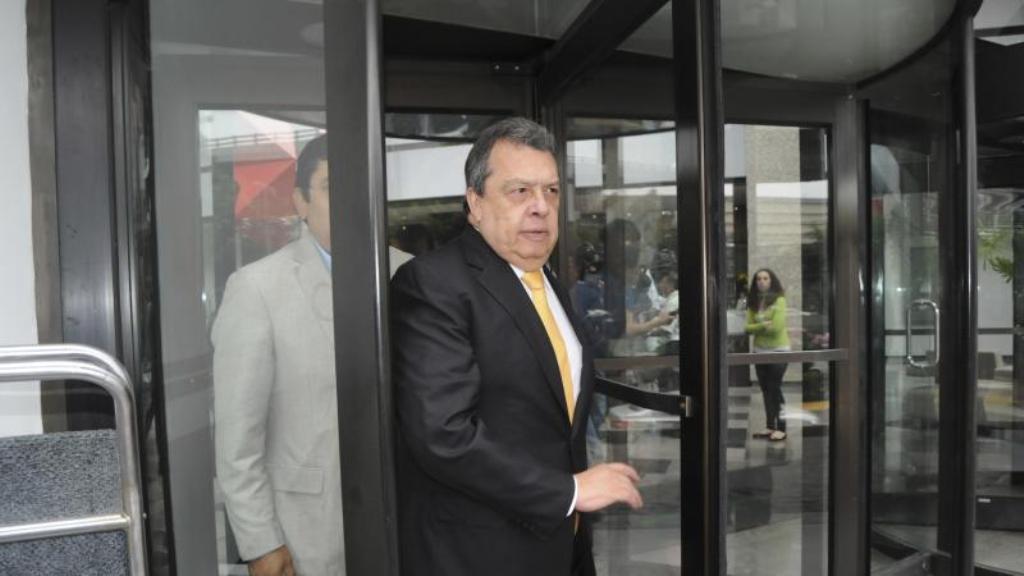 Ángel Aguirre quiere regresar a la política como candidato a diputado federal