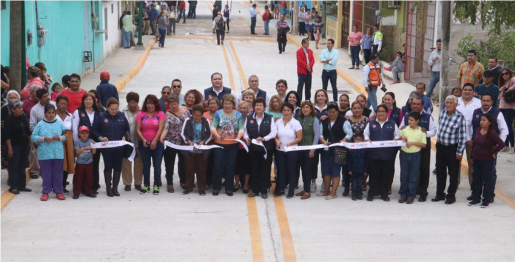Inaugura Magda Peraza pavimentación de calles en las colonias Morelos y del Pueblo