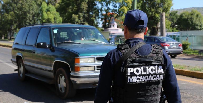 circula video de uso excesivo de la fuerza por policías de Michoacán