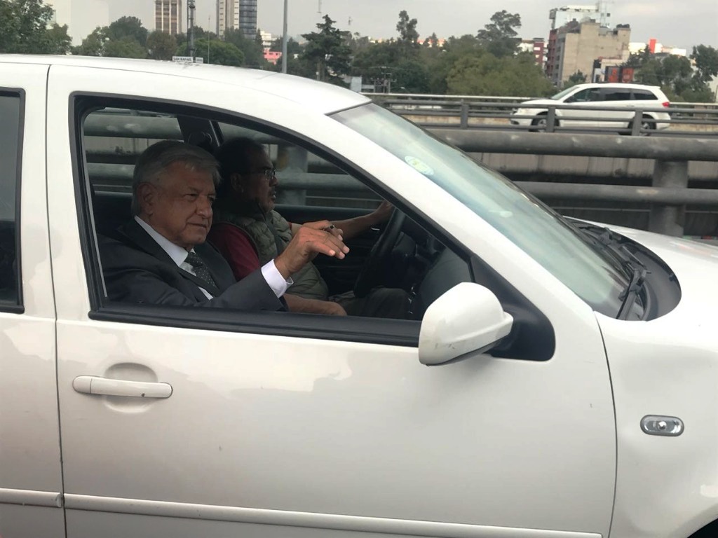 Hoy, primer encuentro entre Peña y AMLO para abordar temas del relevo