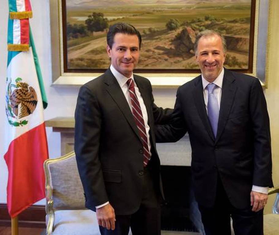 Peña Nieto tuvo encuentro con Meade en Los Pinos