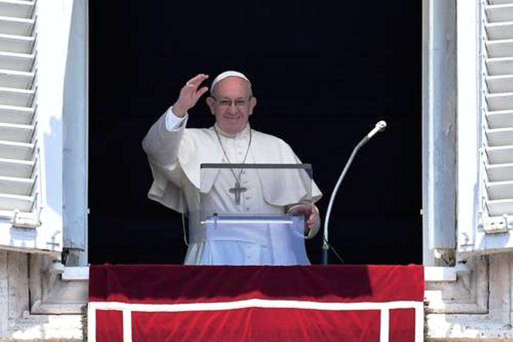 El Vaticano niega invitación al Papa; AMLO la formaliza