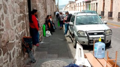 Suspenden trabajadores de Salud paro de brazos caídos