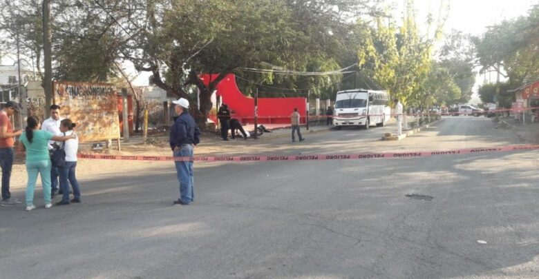 Disparan contra camión y mueren cuatro mujeres en Morelos