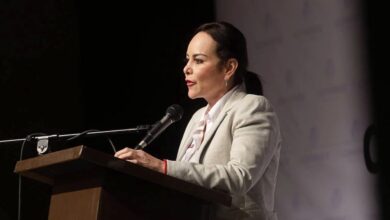 Trabajará Carmen Lilia Canturosas en infraestructura para el comercio