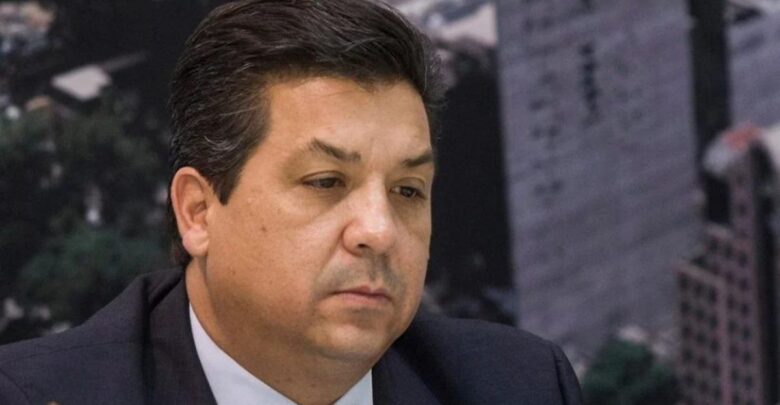 Declaran improcedente intento de amparo de Cabeza de Vaca por desafuero