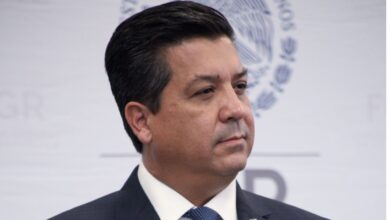 EU inicia investigación en contra de Cabeza de Vaca por lavado de dinero