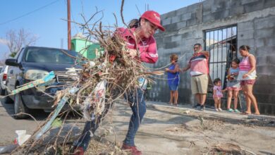 Apoya Carmen Lilia Canturosas y su equipo a ciudadanía afectada por tormenta